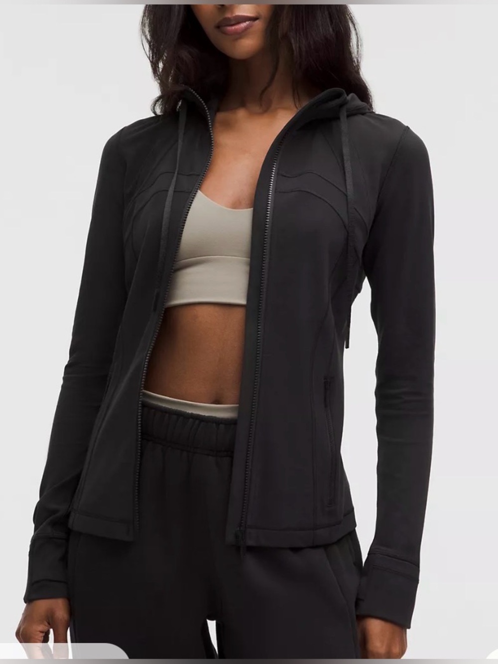 Define Hooded Jacket
Nulu